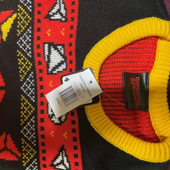 Dungeons And Dragons Ugly Xmas Sweater Mens Small - Gamestop Brand NEW - Picture 2 of 3